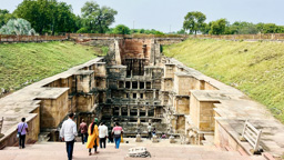 STUFENBRUNNEN Rani Ki Vav in Patan / Gujarat